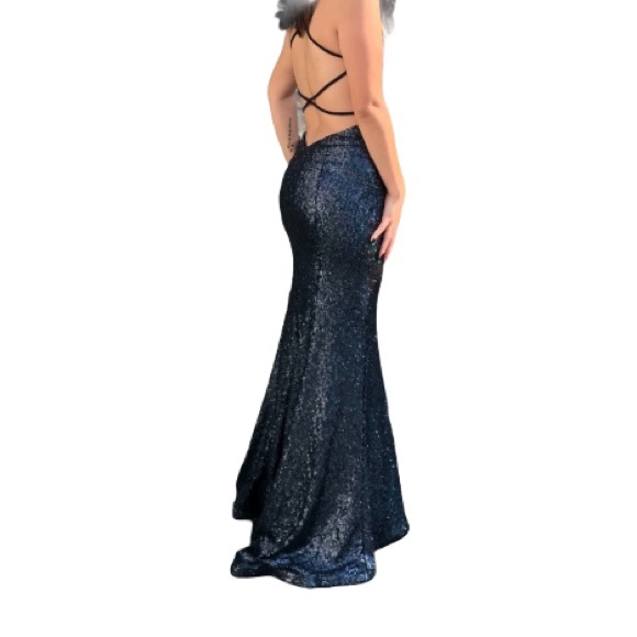 Prom Dress - Picture 1 of 3